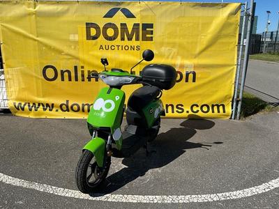 Overzichtsfoto van Super SOCO CUx Elektrische Scooter